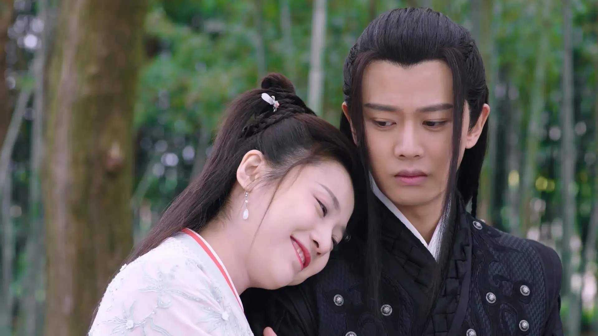 爱游戏在线登录入口-五大联赛是否更依赖高效中场联动转移推进轴，五大联赛转会市场什么时候截止