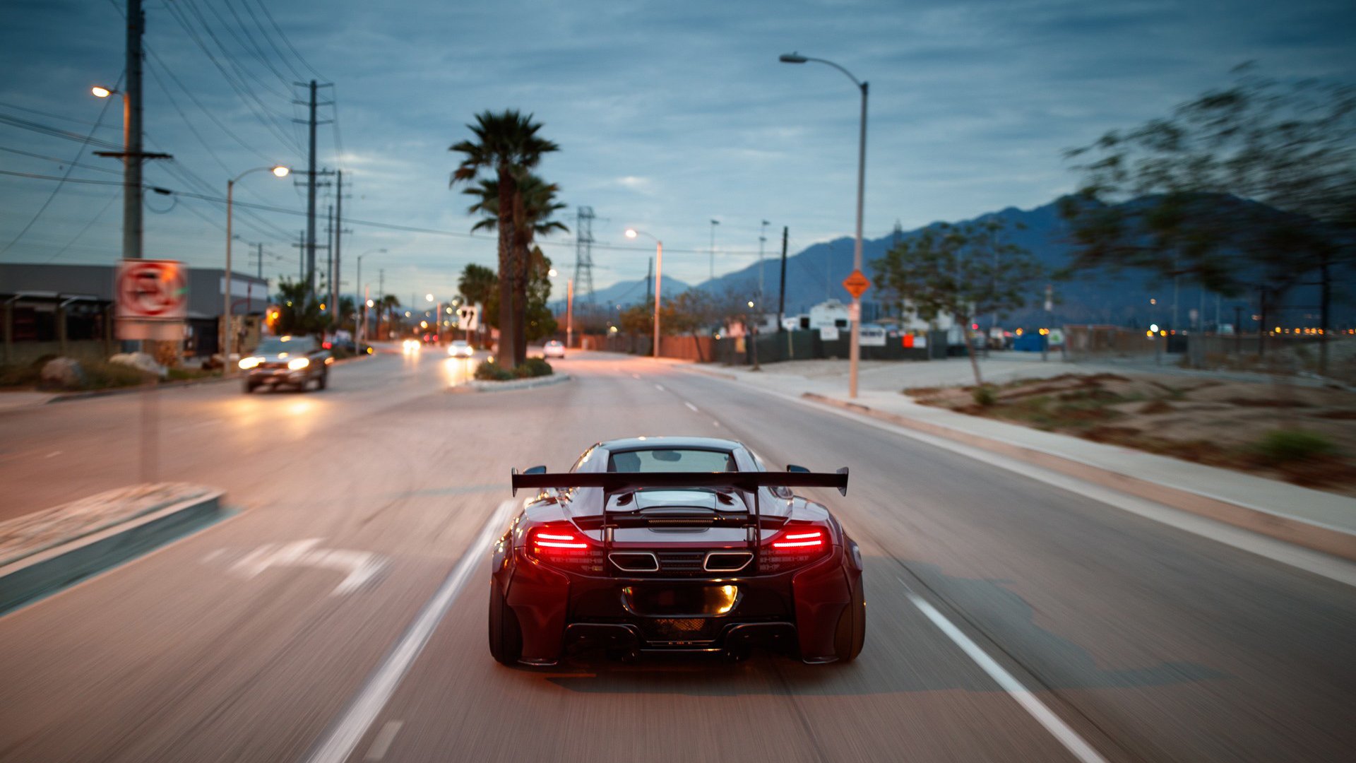 AYX GAME-恩比德中投稳定帮助球队保持领先，恩比德谈主场优势