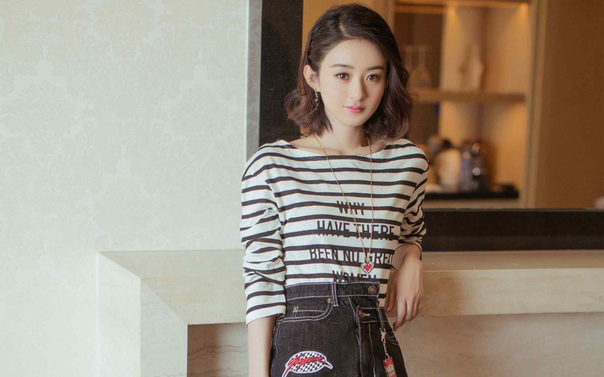 爱游戏在线登录入口-湖人主帅公开表扬詹姆斯领导能力，湖人队队员詹姆斯