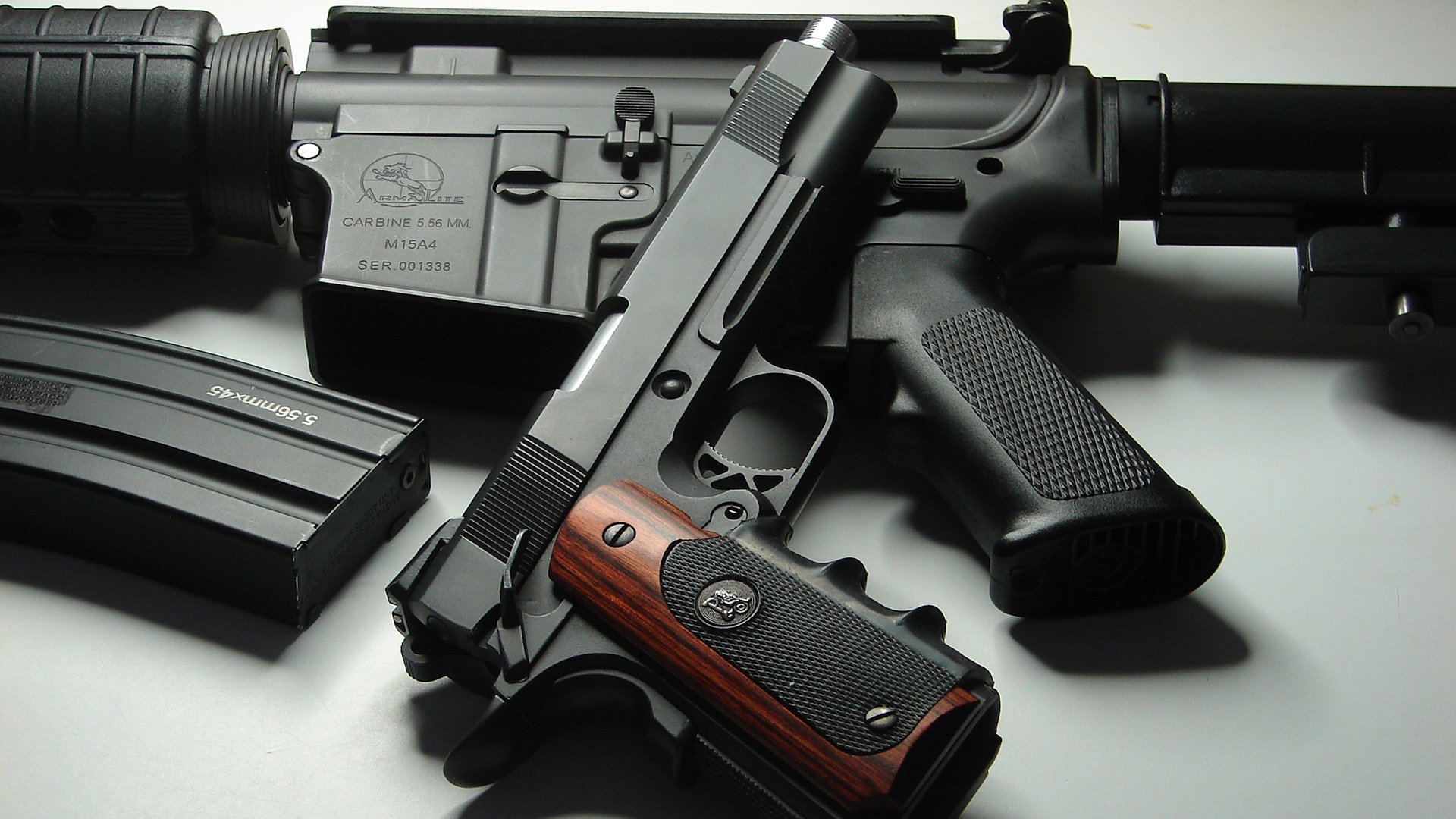 福特:随着比赛经验的积累,逐渐成全黑队必不可少的球员,福特黑武士汽车图片